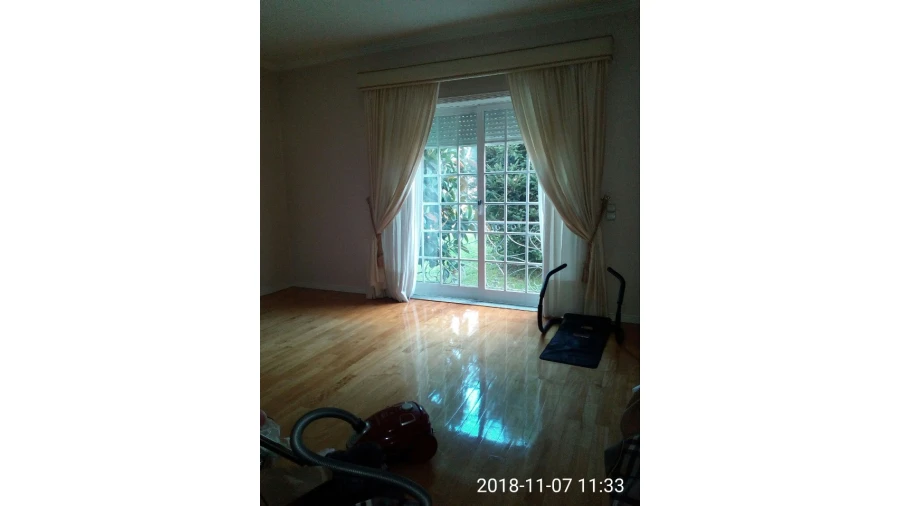 Moradia T3 para Venda em Arrifana Foto 18