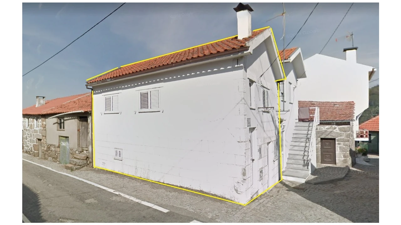 Moradia T3 para Venda em Cepões, Meijinhos e Melcões Foto 1