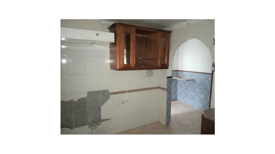 Moradia T3 para Venda em Cepões, Meijinhos e Melcões Foto 13