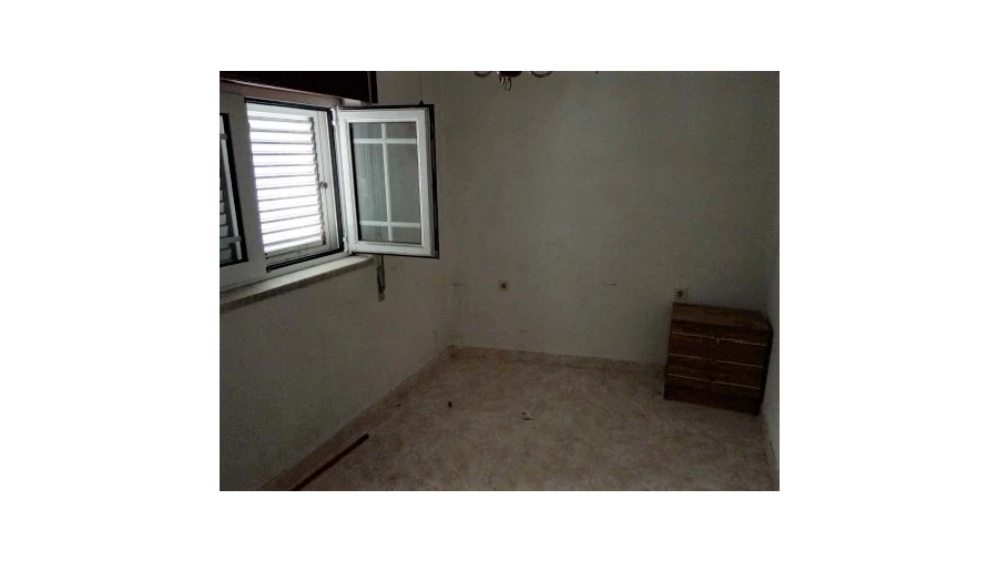 Moradia T3 para Venda em Cepões, Meijinhos e Melcões Foto 7