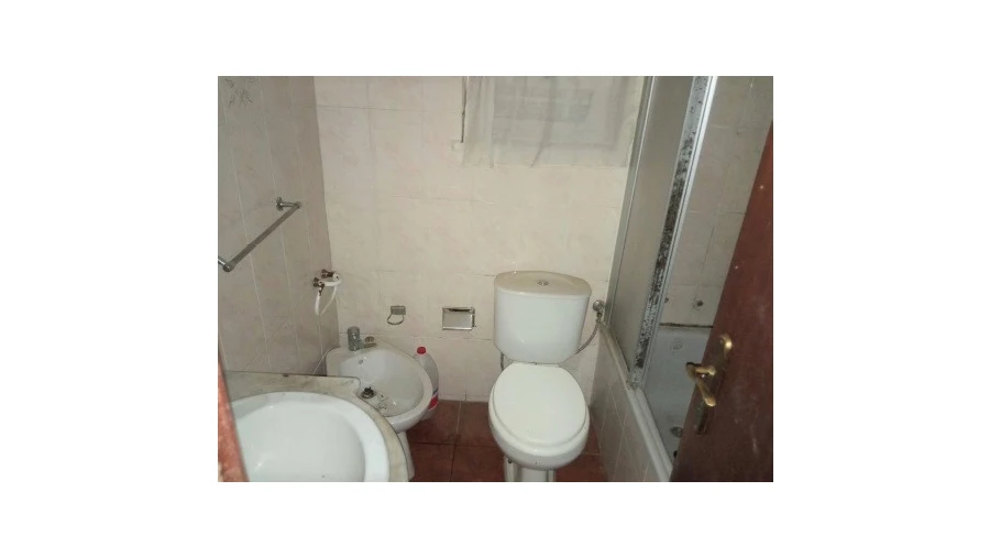 Moradia T3 para Venda em Cepões, Meijinhos e Melcões Foto 10