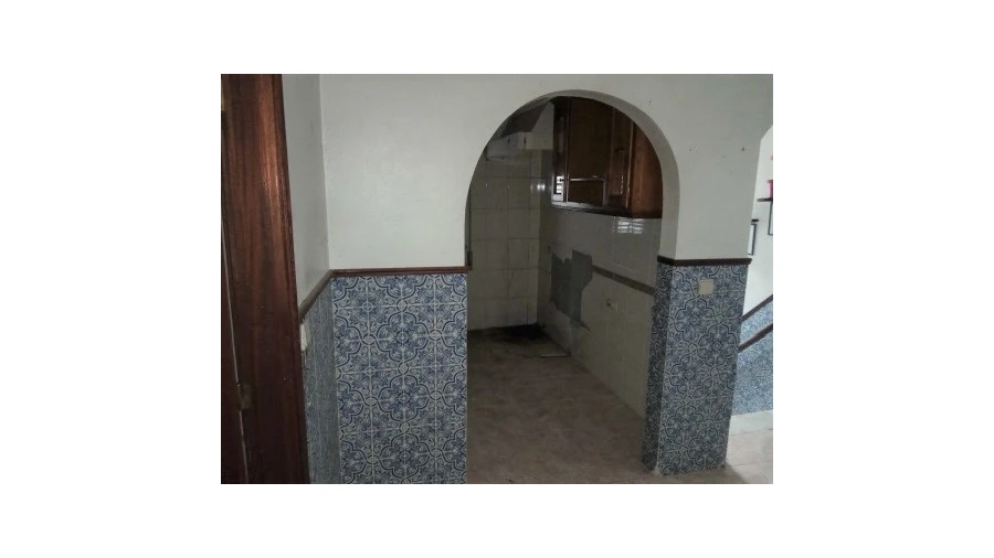 Moradia T3 para Venda em Cepões, Meijinhos e Melcões Foto 11