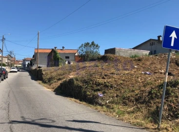 Terreno para Venda em Vila de Cucujães