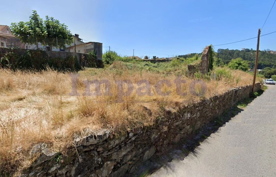 Terreno para Venda em Vila de Cucujães Foto 2
