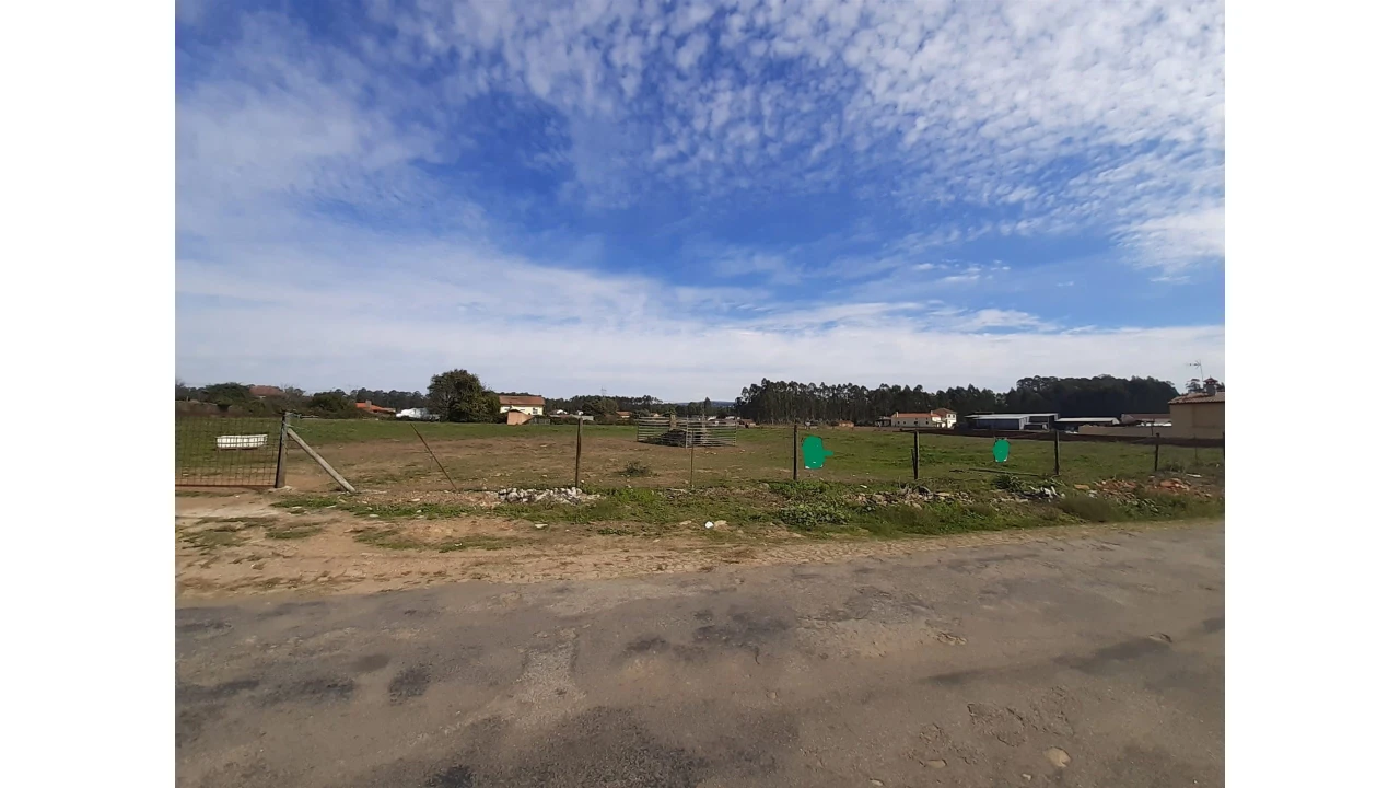 Terreno para Venda em Loureiro Foto 1