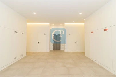 Apartamento T1 para Arrendamento em Paranhos