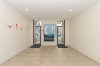 Apartamento T1 para Arrendamento em Paranhos