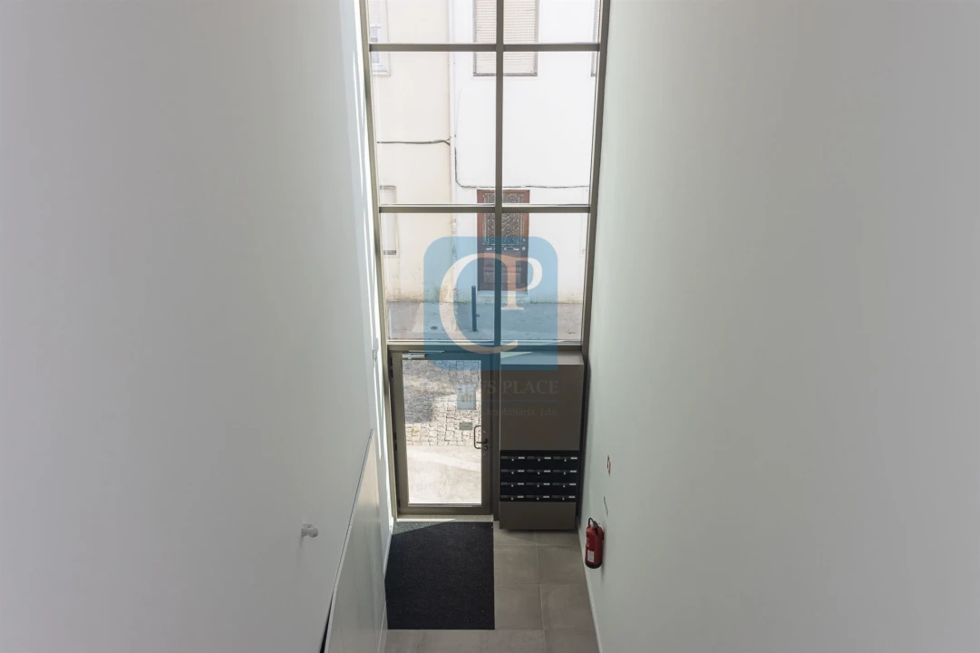 Apartamento T1 para Arrendamento em Paranhos Foto 18