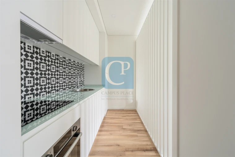 Apartamento T1 para Arrendamento em Paranhos Foto 8