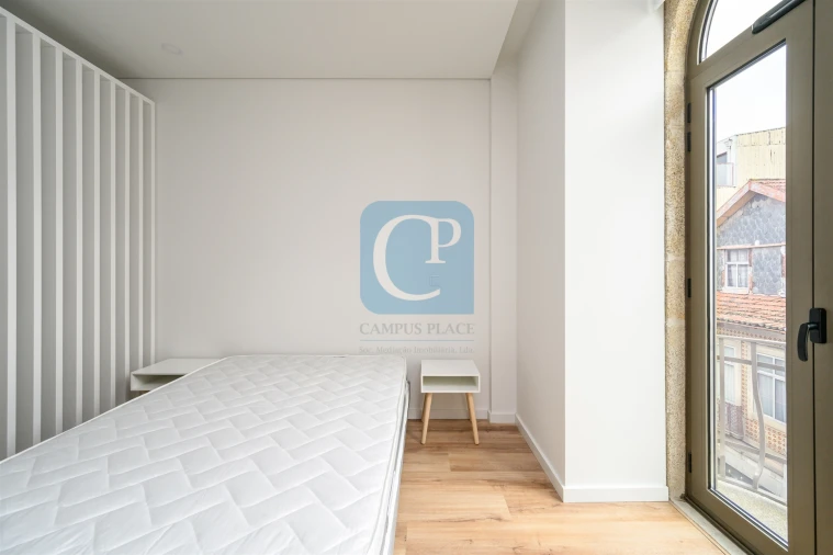 Apartamento T1 para Arrendamento em Paranhos Foto 16