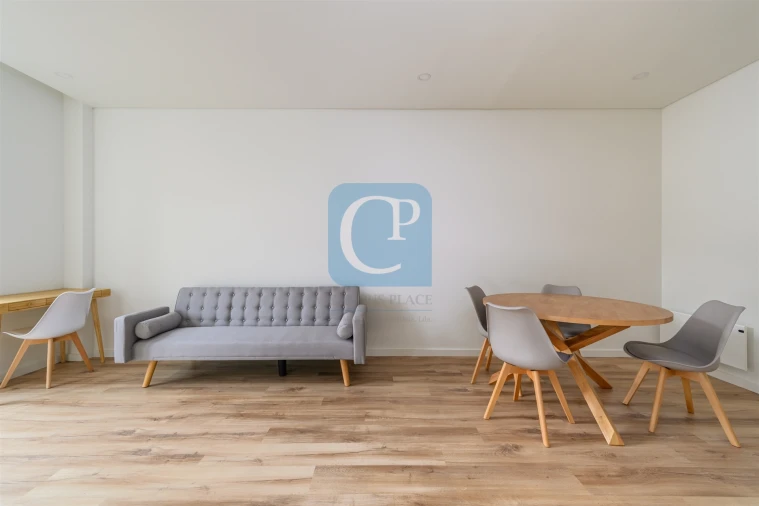 Apartamento T1 para Arrendamento em Paranhos Foto 5