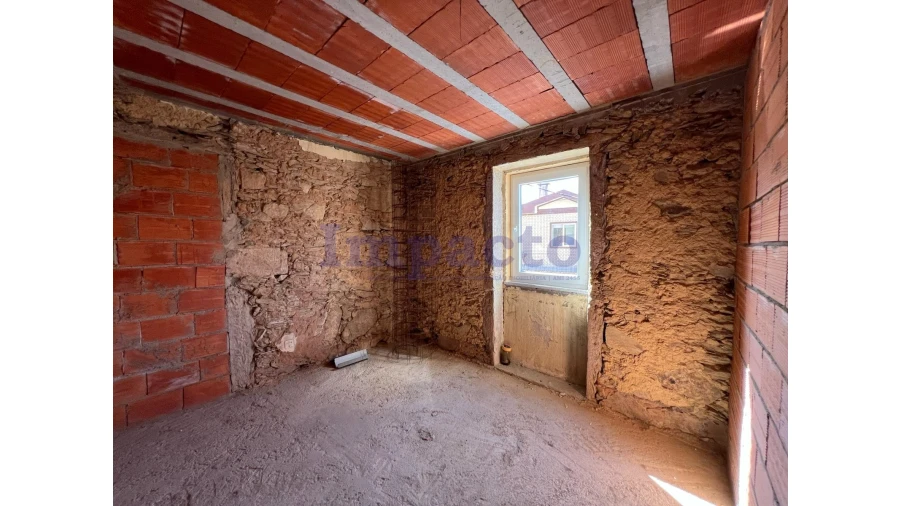 Moradia T3 para Venda em Vila de Cucujães Foto 13