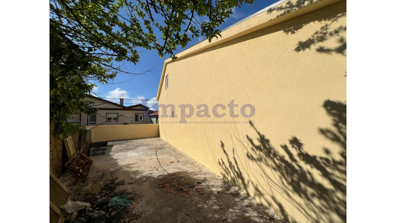 Moradia T3 para Venda em Vila de Cucujães Foto 7
