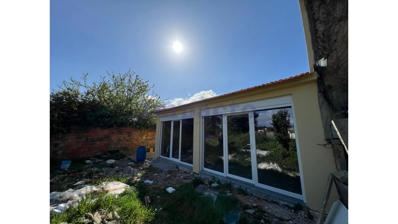 Moradia T3 para Venda em Vila de Cucujães Foto 10