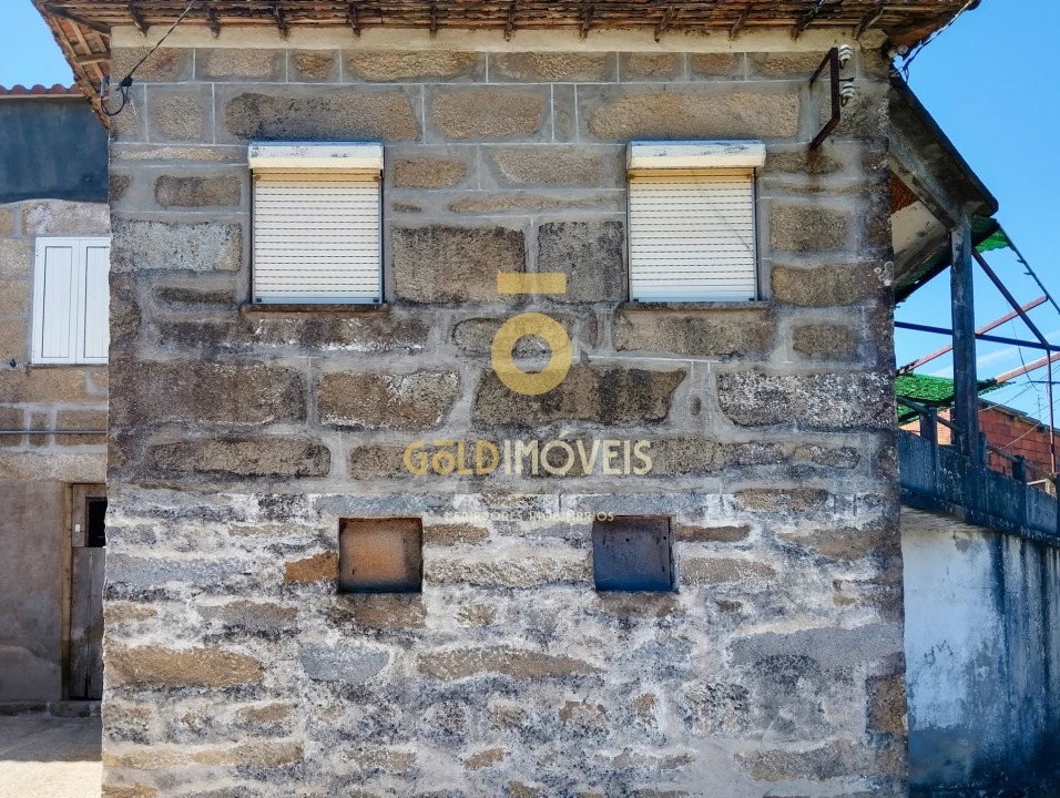 Moradia T0 para Venda em Espadanedo Foto 2