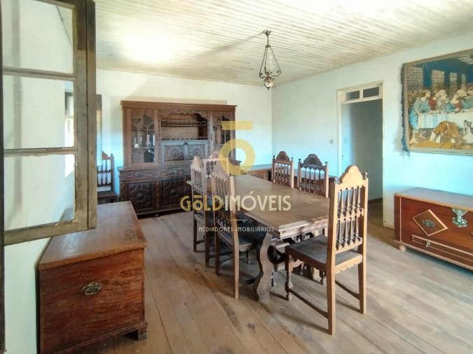 Moradia T0 para Venda em Espadanedo Foto 11