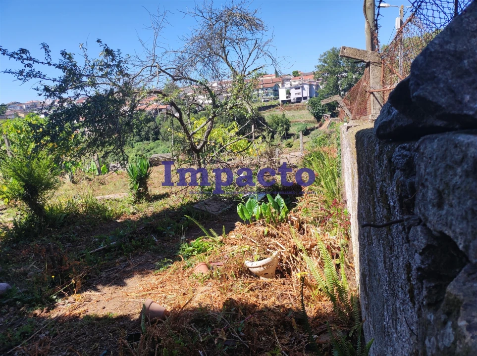 Terreno para Venda em São João da Madeira Foto 4