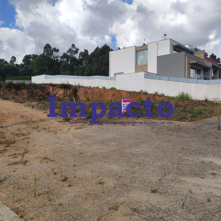 Terreno para Venda em Arrifana Foto 14