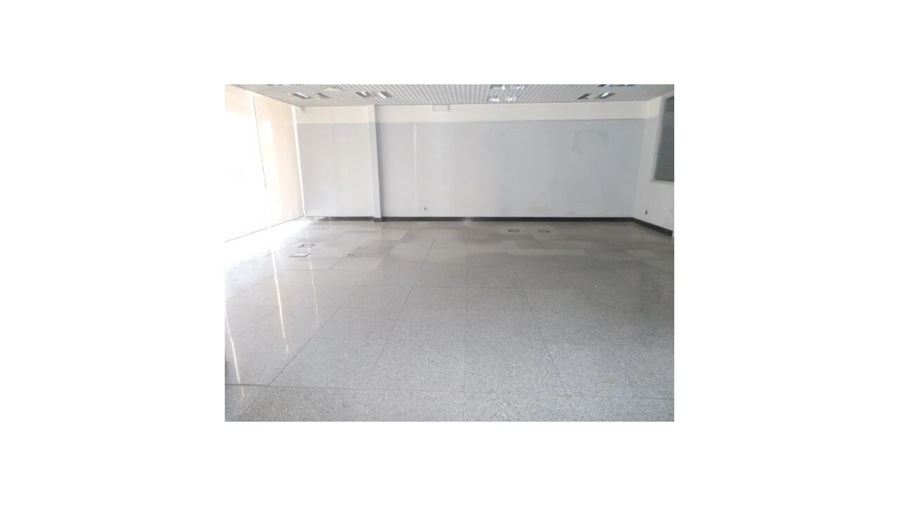 Loja para Venda em Cortegaça Foto 4