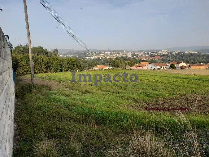 Terreno para Venda em O. Azeméis, Riba-Ul, Ul, Macinhata Seixa, Madail Foto 2