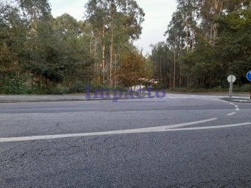 Terreno para Venda em O. Azeméis, Riba-Ul, Ul, Macinhata Seixa, Madail