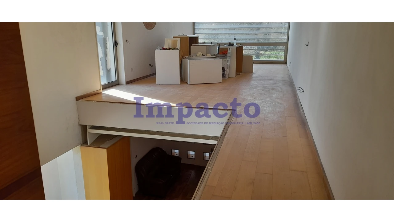 Moradia T3 para Venda em Argoncilhe Foto 19