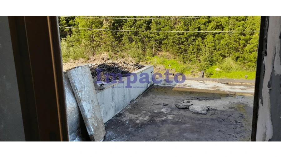 Moradia T3 para Venda em Argoncilhe Foto 17