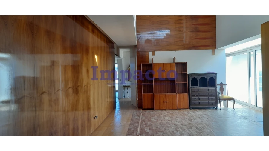 Moradia T3 para Venda em Argoncilhe Foto 11