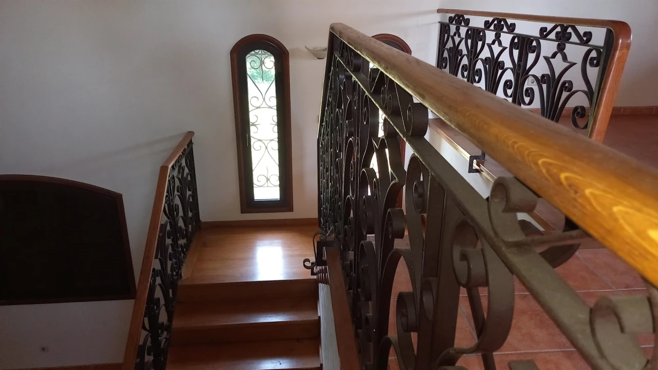 Moradia T4 para Venda em São Roque Foto 18