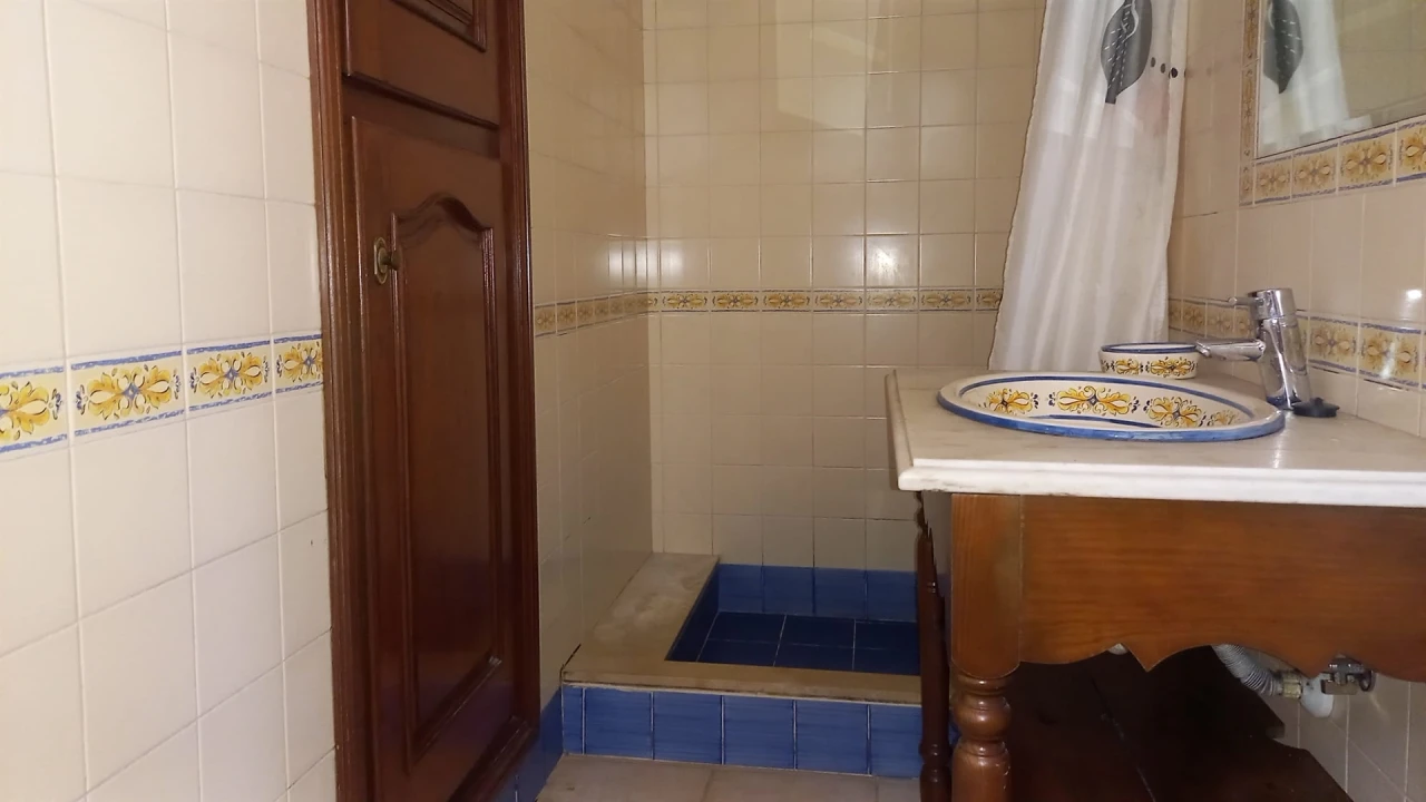 Moradia T4 para Venda em São Roque Foto 28