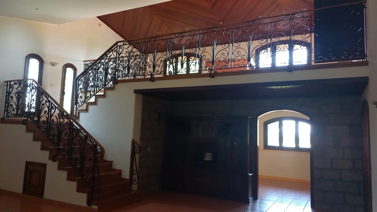 Moradia T4 para Venda em São Roque Foto 14