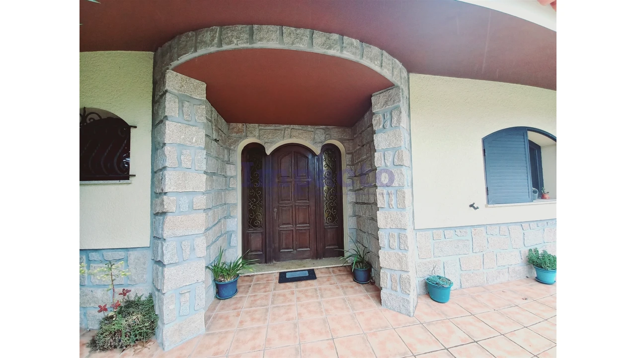 Moradia T4 para Venda em São Roque Foto 31