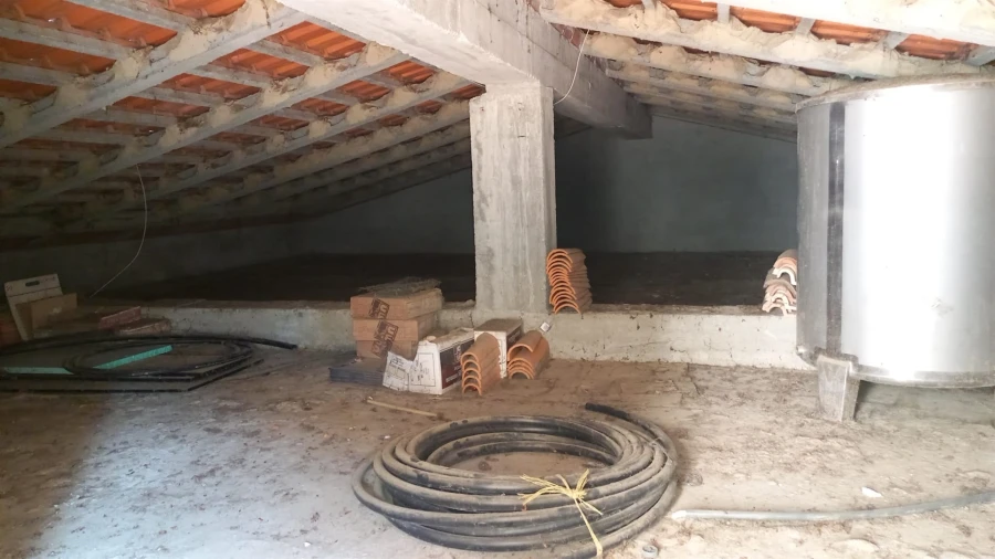 Moradia T4 para Venda em São Roque Foto 36