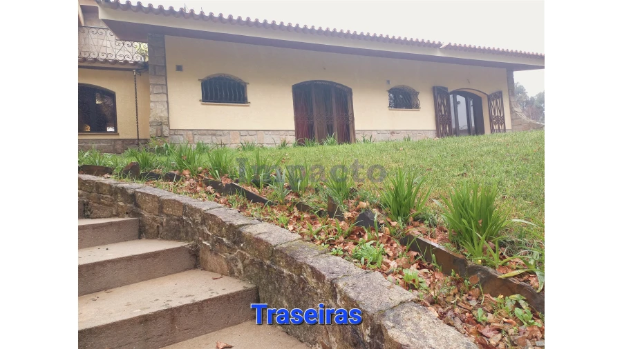 Moradia T4 para Venda em São Roque Foto 33