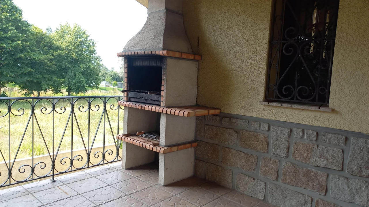 Moradia T4 para Venda em São Roque Foto 40