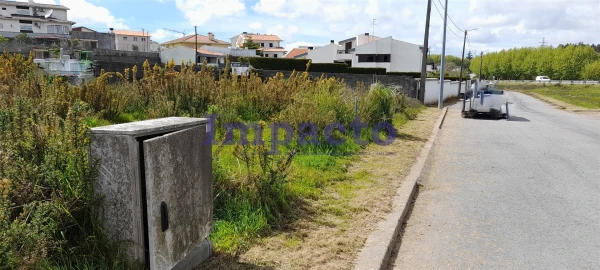 Terreno para Venda em Arrifana