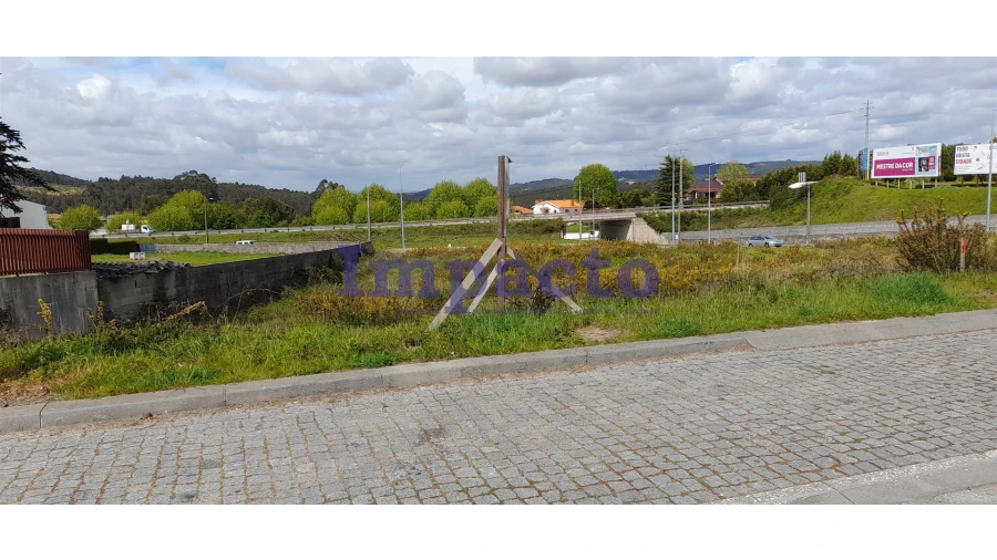 Terreno para Venda em Arrifana Foto 8