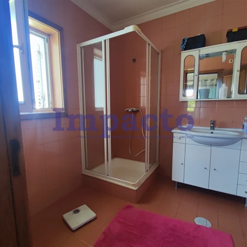 Moradia T3 para Venda em São João da Madeira Foto 11