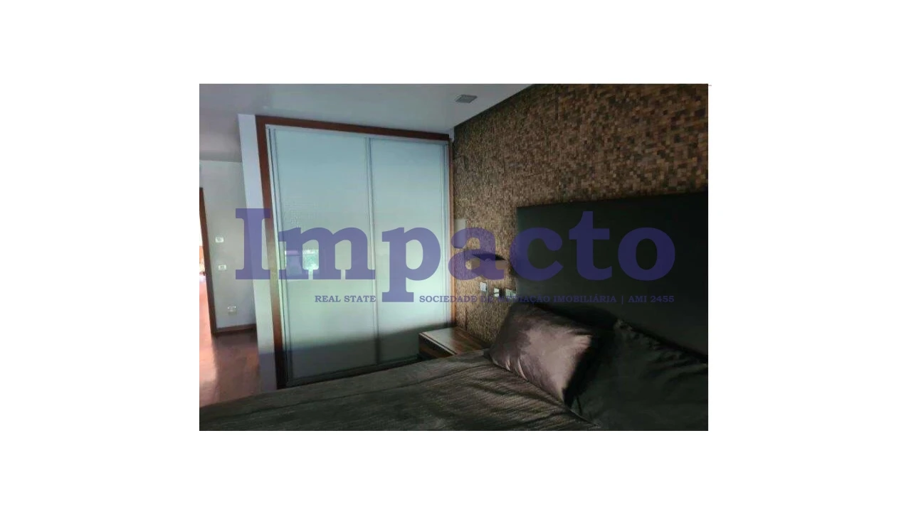 Moradia T3 para Venda em São João da Madeira Foto 9