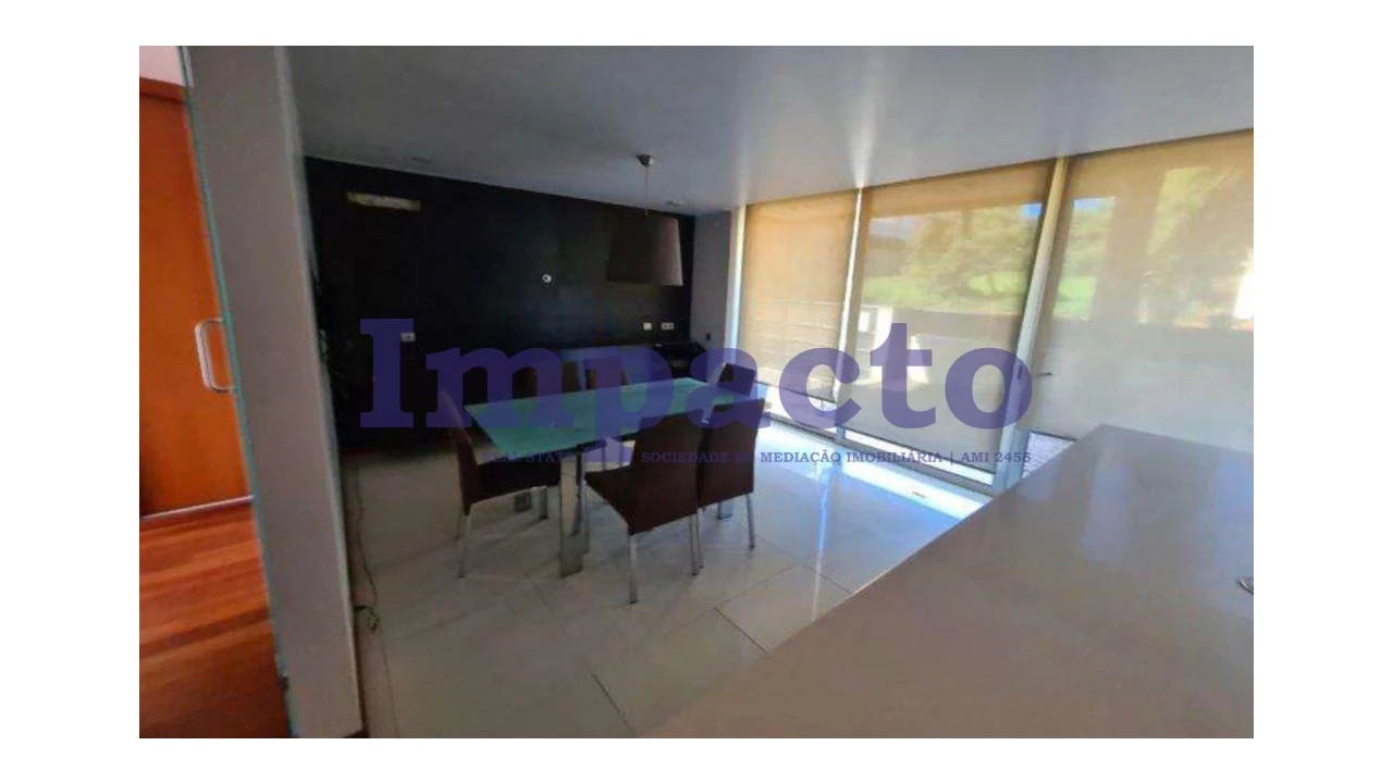 Moradia T3 para Venda em São João da Madeira Foto 5