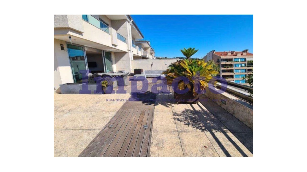 Moradia T3 para Venda em São João da Madeira Foto 14