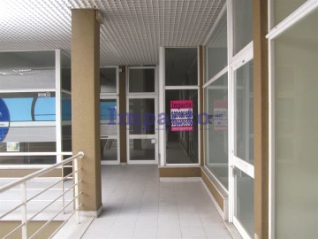 Loja para Venda em São João da Madeira