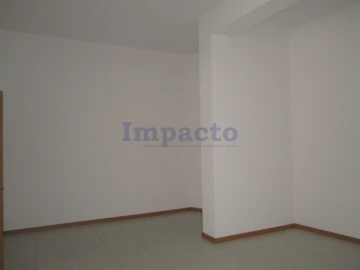 Loja para Venda em São João da Madeira