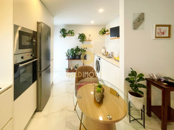 Apartamento T2 para Venda em Sobrado e Bairros Foto 15