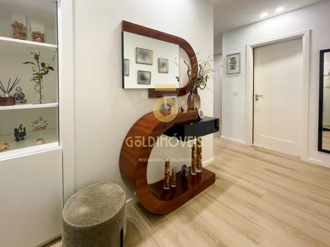 Apartamento T2 para Venda em Sobrado e Bairros Foto 7