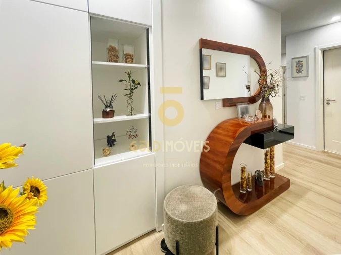 Apartamento T2 para Venda em Sobrado e Bairros Foto 6