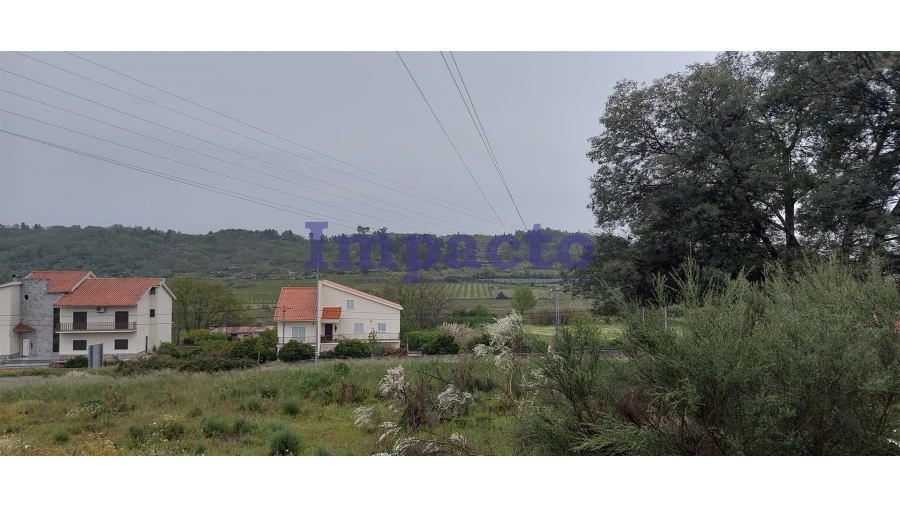 Terreno para Venda em Belmonte e Colmeal da Torre Foto 4