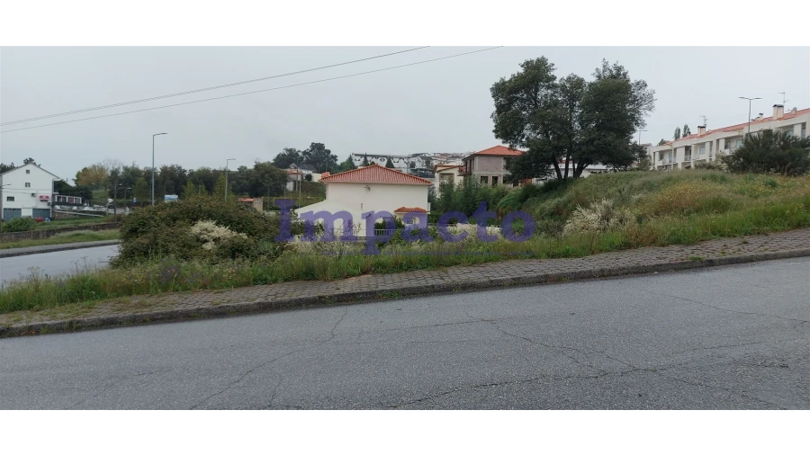 Terreno para Venda em Belmonte e Colmeal da Torre Foto 9