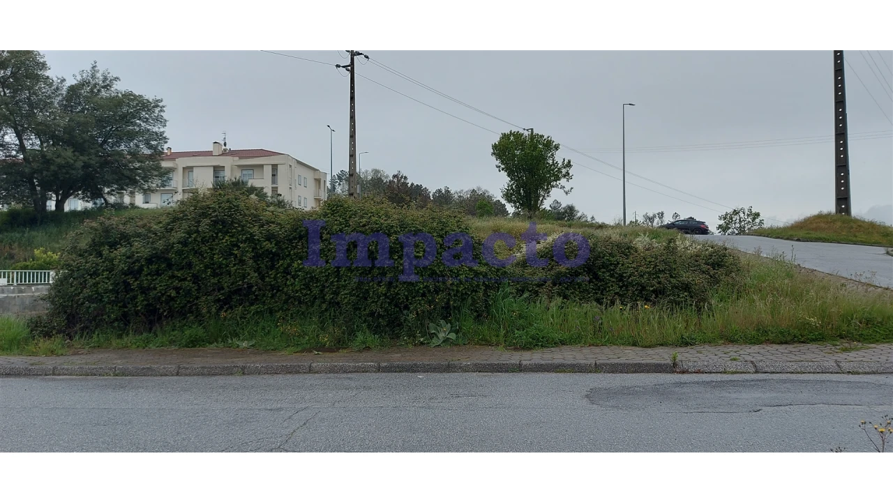 Terreno para Venda em Belmonte e Colmeal da Torre Foto 8