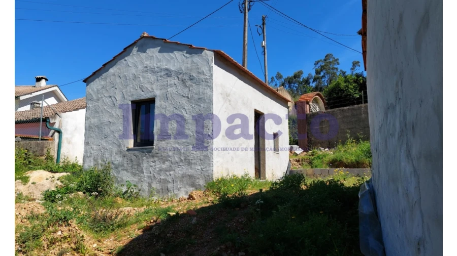 Moradia T1 para Venda em Ossela Foto 2